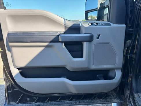 Used 2018 Ford F250 XLT AWD/4WD image 10