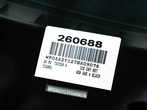 New 2026 Porsche Taycan image 35