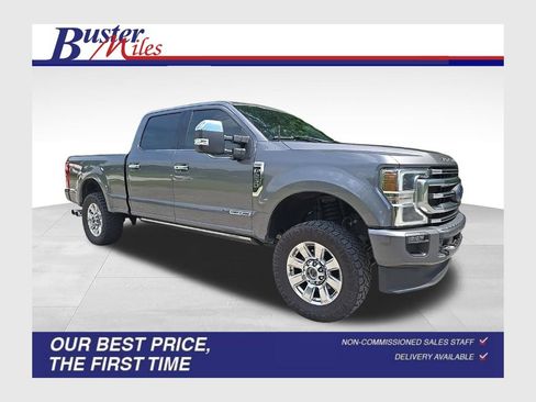 Used 2022 Ford F250 Platinum w/ FX4 Off-Road Package AWD/4WD image 1