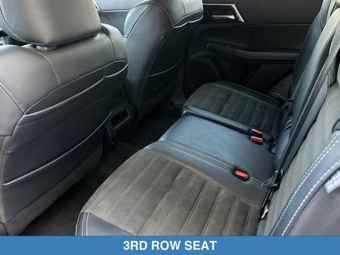 Used 2024 Mitsubishi Outlander SE AWD/4WD image 13