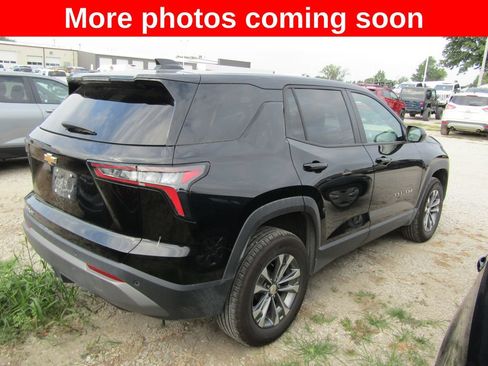 Used 2026 Chevrolet Equinox LT AWD/4WD image 5