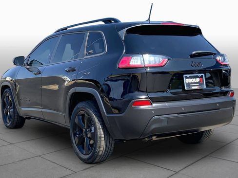 Used 2021 Jeep Cherokee Latitude Plus FWD image 12