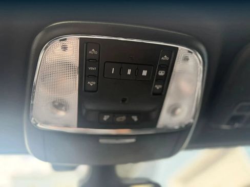 Used 2020 Jeep Grand Cherokee Limited X AWD/4WD image 22