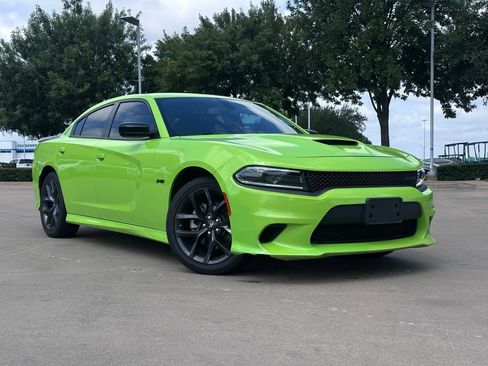 Used 2023 Dodge Charger R/T w/ Blacktop Package RWD image 1