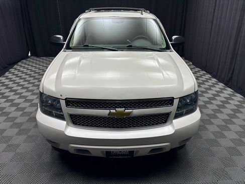 Used 2013 Chevrolet Avalanche LTZ AWD/4WD image 8