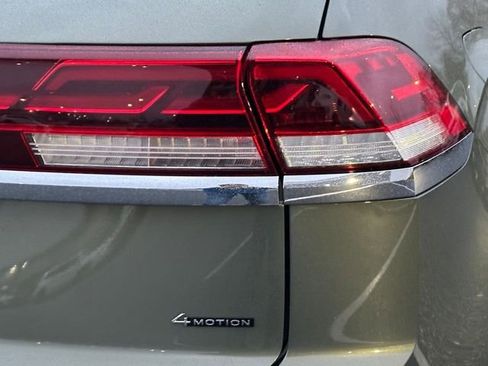 New 2026 Volkswagen Atlas Cross Sport SE image 15