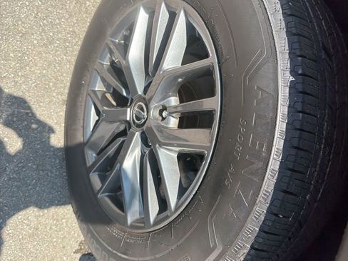 Used 2021 Nissan Rogue S FWD image 10