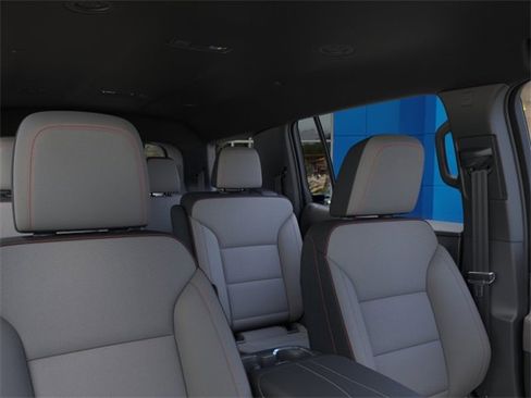 New 2026 Chevrolet Traverse LT w/ Driver Confidence Package image 24