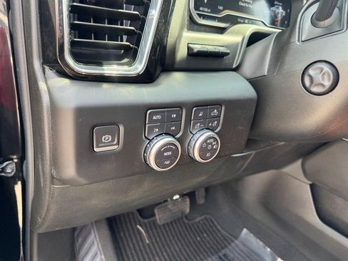 Used 2023 GMC Sierra 1500 Denali Ultimate AWD/4WD image 14