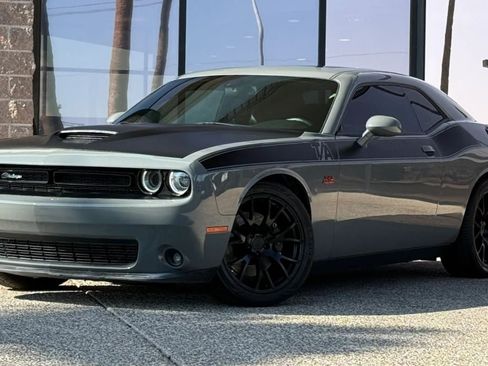 Used 2018 Dodge Challenger T/A RWD image 2