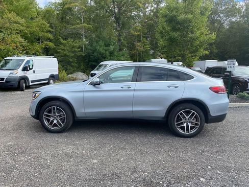 Used 2023 Mercedes-Benz GLC 300 4MATIC Coupe image 9