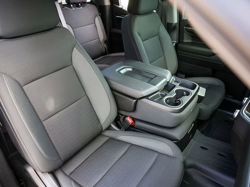 Used 2024 GMC Sierra 1500 Elevation RWD image 32