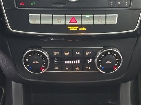 Used 2019 Mercedes-Benz GLS 450 4MATIC image 23