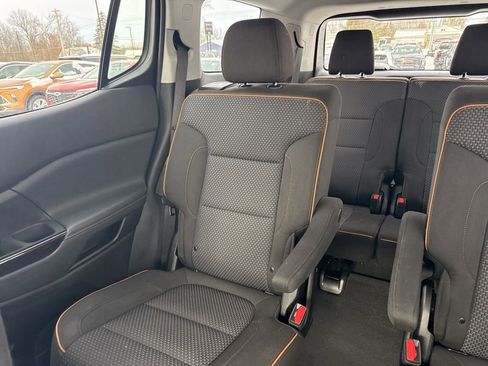 Used 2023 GMC Acadia AT4 w/ Trailering Package image 14