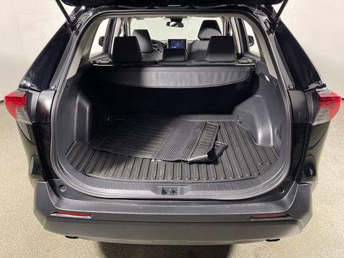 Certified 2024 Toyota RAV4 XLE image 10