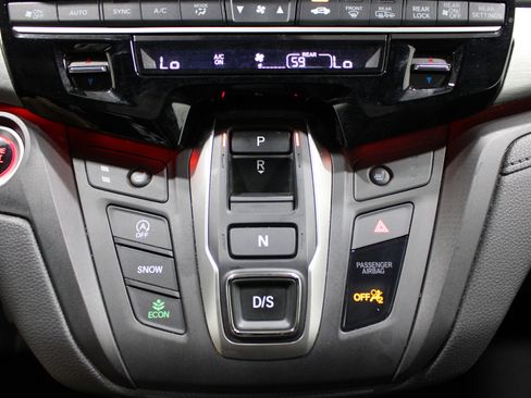 Used 2025 Honda Odyssey Sport-L image 18