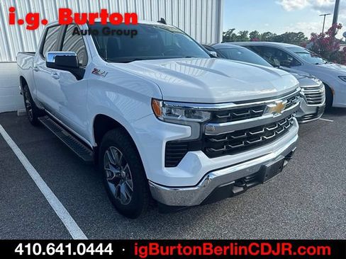 Used 2026 Chevrolet Silverado 1500 LT w/ All Star Edition Plus AWD/4WD image 2