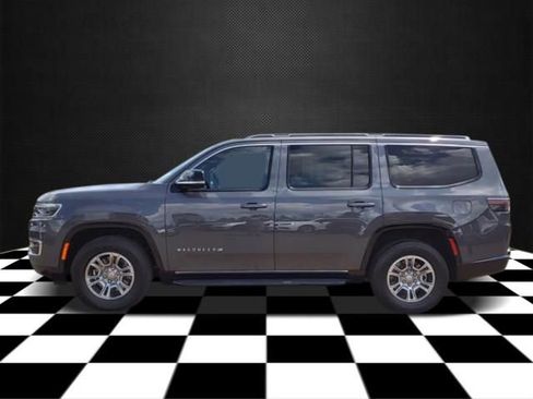New 2024 Jeep Wagoneer 4WD w/ HD Trailer Tow Package image 2
