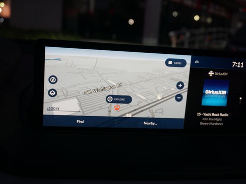 Used 2023 Acura MDX SH-AWD w/ Technology Package image 15