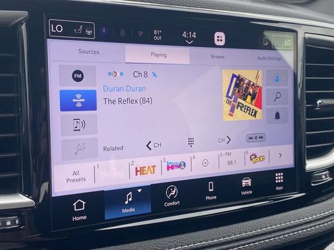 New 2026 Chrysler Pacifica Select AWD/4WD image 36