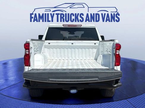 Used 2022 Chevrolet Silverado 1500 W/T w/ WT Value Package AWD/4WD image 9