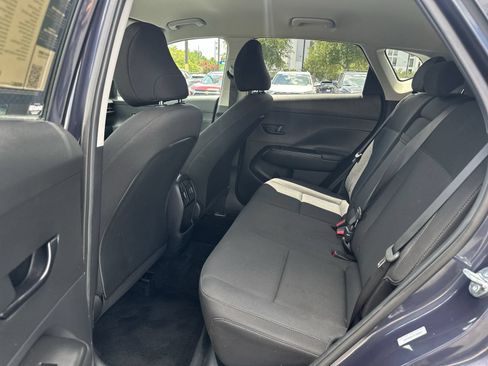Used 2025 Hyundai Kona SEL FWD image 31