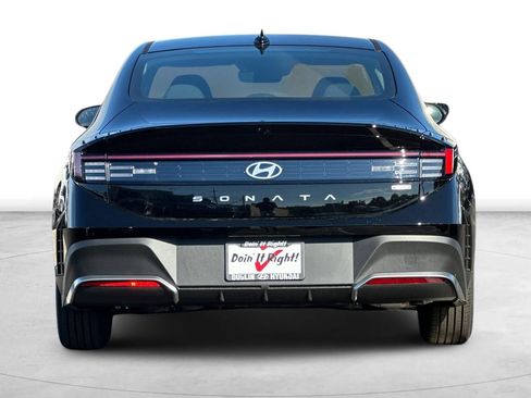 New 2026 Hyundai Sonata Blue FWD image 5