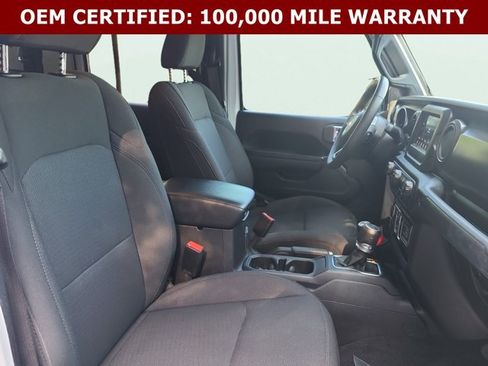 Used 2023 Jeep Gladiator Sport AWD/4WD image 22