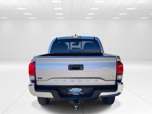 Used 2020 Toyota Tacoma SR5 image 5
