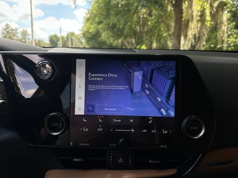 Used 2025 Lexus NX 250 FWD w/ Accessory Package (2T) image 19