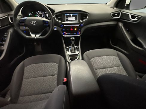 Used 2019 Hyundai Ioniq Blue image 18