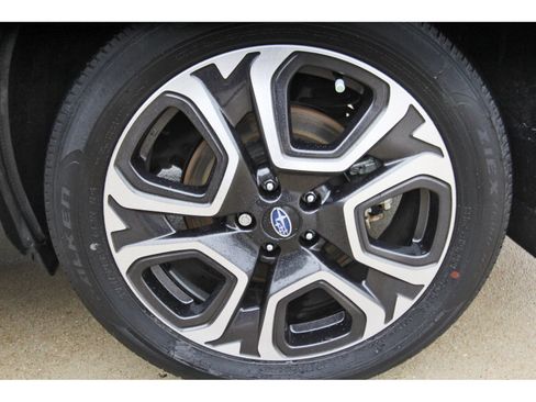 Certified 2024 Subaru Ascent Touring AWD/4WD image 30