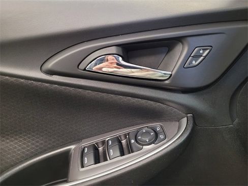 Used 2024 Chevrolet Malibu LT image 26