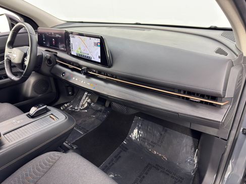Used 2023 Nissan Ariya Venture+ image 13