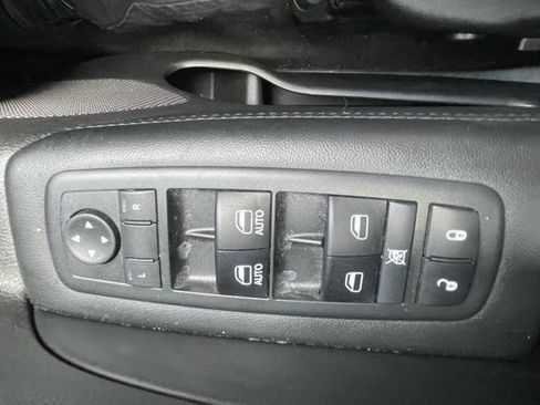 Used 2017 Jeep Grand Cherokee Laredo w/ Quick Order Package 23E image 17