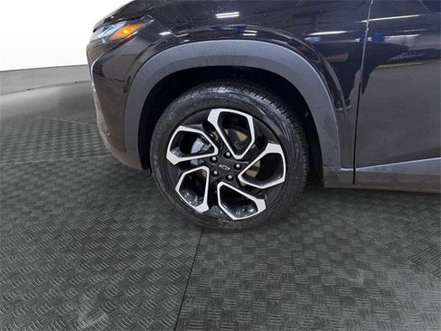 Used 2025 Chevrolet Trax RS w/ Sunroof Package image 14