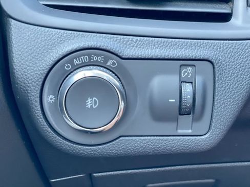 Used 2019 Buick Envision Preferred FWD image 26