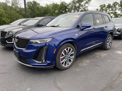 Used 2024 Cadillac XT6 Sport w/ Technology Package