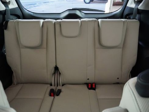 Used 2020 Subaru Ascent Limited w/ Technology Package image 37