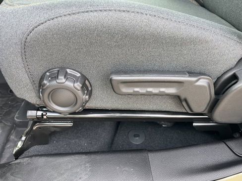 New 2026 Jeep Gladiator Sport image 15