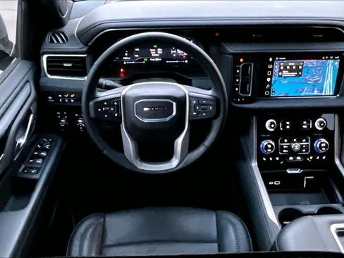 Used 2024 GMC Yukon Denali w/ Max Trailering Package AWD/4WD image 6
