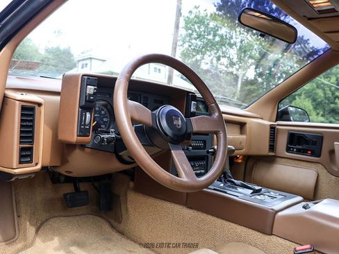 Used 1988 Pontiac Fiero GT RWD image 59