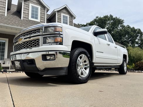 Used 2015 Chevrolet Silverado 1500 LT w/ All Star Edition AWD/4WD image 24