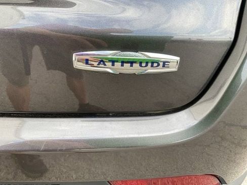 Used 2021 Jeep Compass Latitude w/ Convenience Group image 9