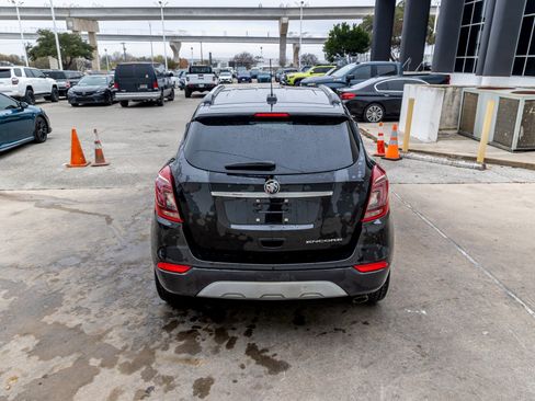 Used 2019 Buick Encore Preferred image 8