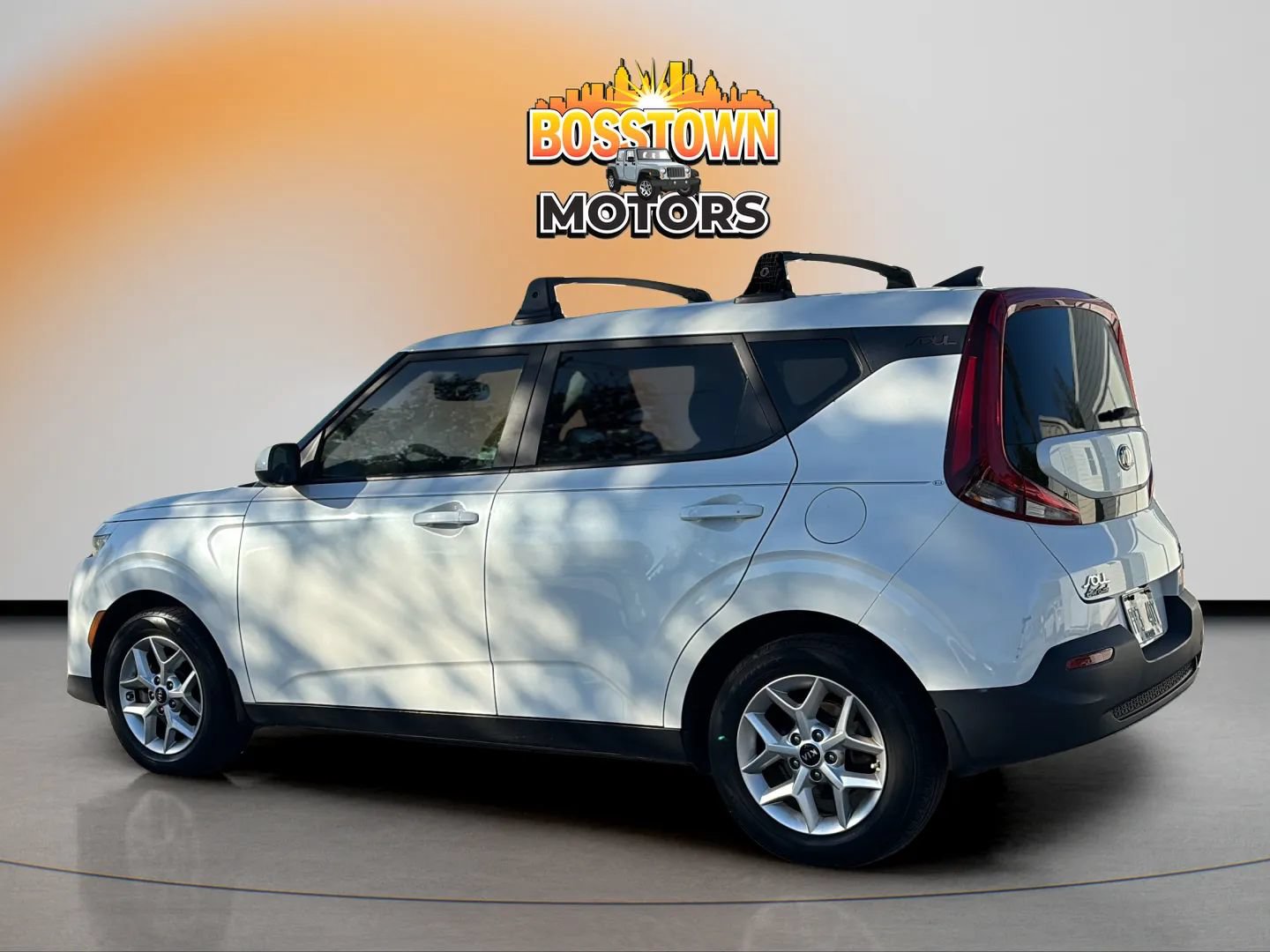 Used 2020 Kia Soul S FWD image 4
