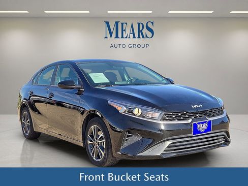 Used 2024 Kia Forte LXS image 8