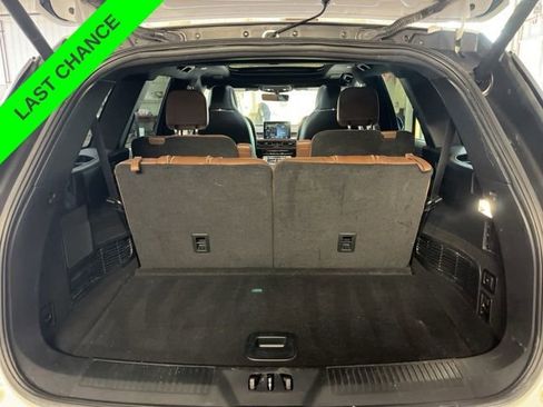 Used 2023 Lincoln Aviator Reserve w/ Equipment Group 201A AWD/4WD image 28