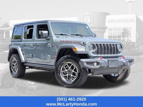 Used 2024 Jeep Wrangler Unlimited Rubicon AWD/4WD image 25