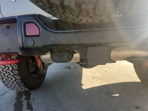 Used 2019 Jeep Wrangler Unlimited Rubicon image 19